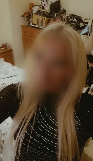Josephine, 37