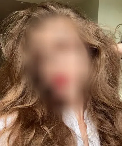 Marina, 20