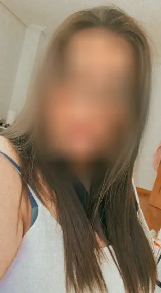 Pauline, 29